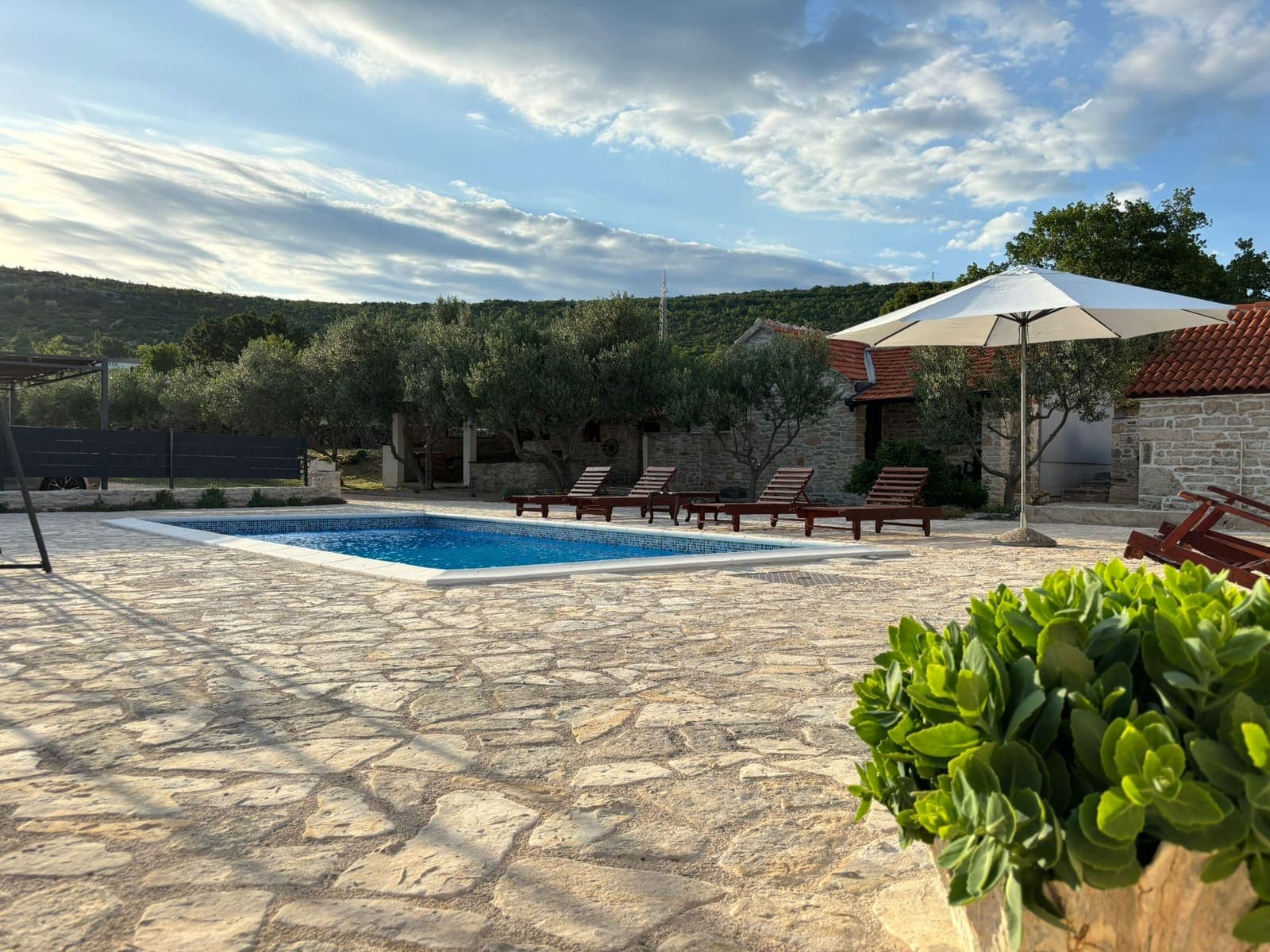 Stone house exterior at Vila Irena